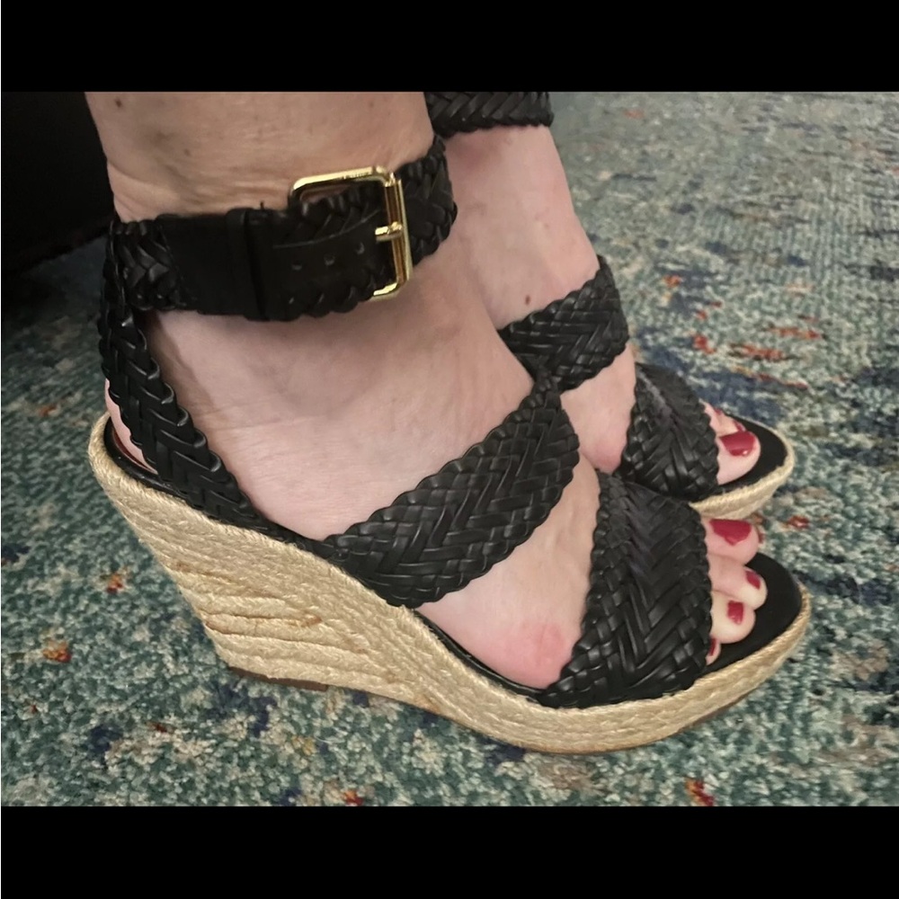 MRKT Women's Black Woven Wedge Sandals